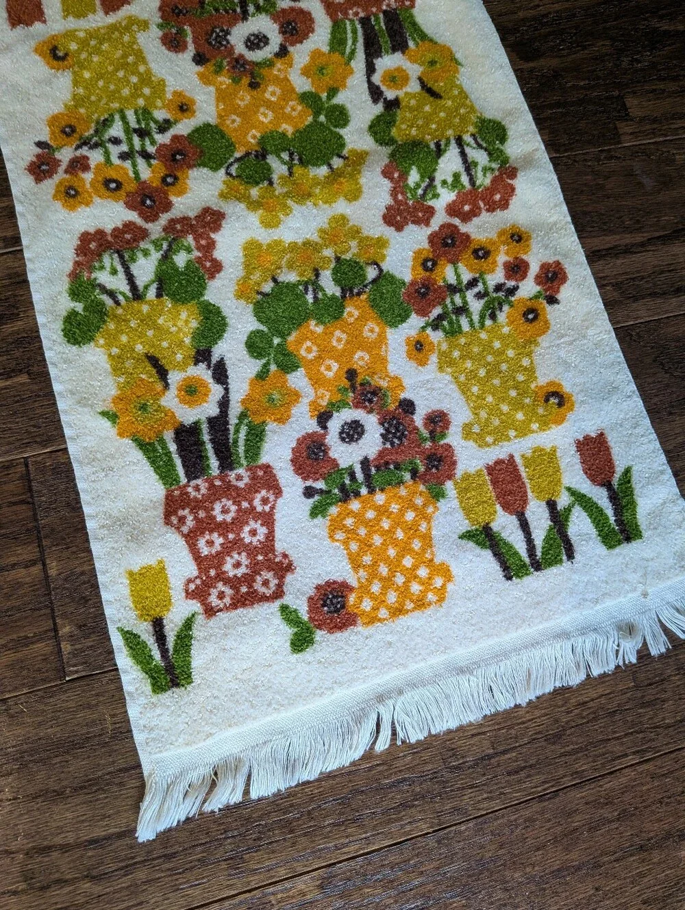 VTG Retro Floral Flowerpot Hand Towel